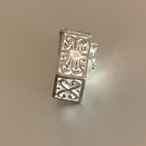 Vintage Sterling Silver Tiny Prayer Box Charm, Stamped 925 - Picture 7 of 11